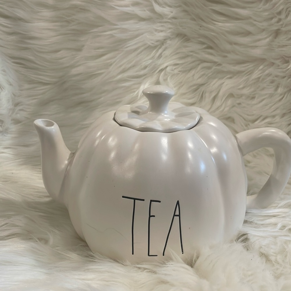 Rae Dunn Teapot